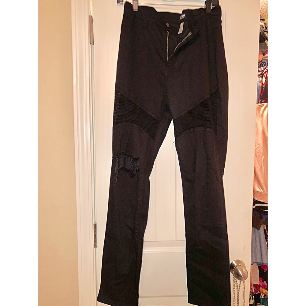 Like New Fashion Nova Jeans with distressed detail